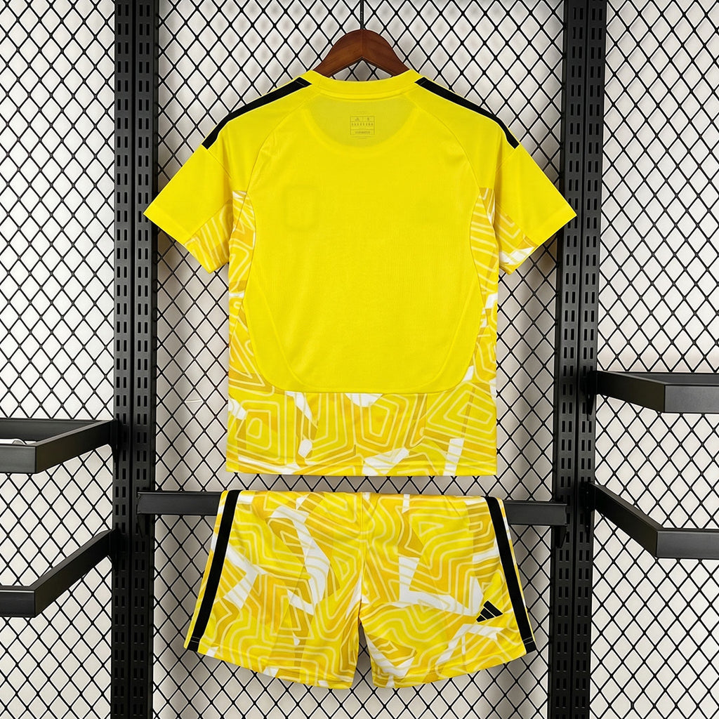 2026/27 Kids Aston Villa Goalkeeper Kit