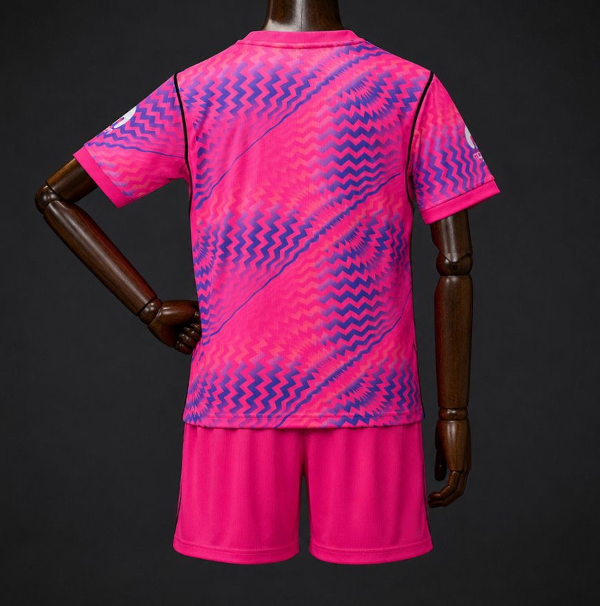 2026/27 Kids Tottenham Hotspur Goalkeeper Kit